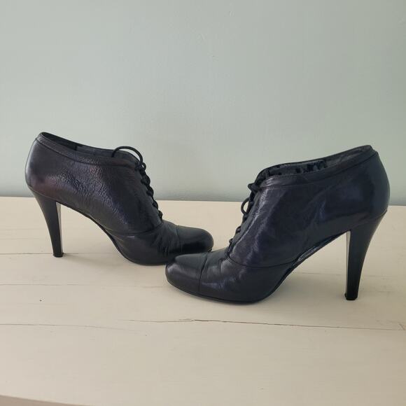 Enzo Angiolini Womens Black Leather Heels Lace Up Booties Shoes Size 8 - Picture 1 of 16